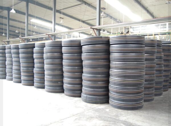 Supply Truck Tire 315 70R22.5 Low Price For Wholesale - Image 2