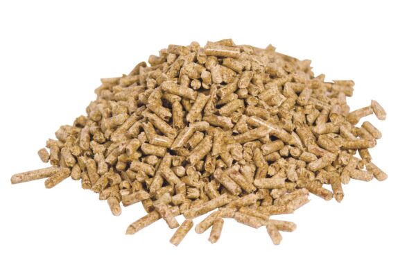 Pine Wood Pellet 15kg packing Bulk For Sale 6mm,8mm - Image 4