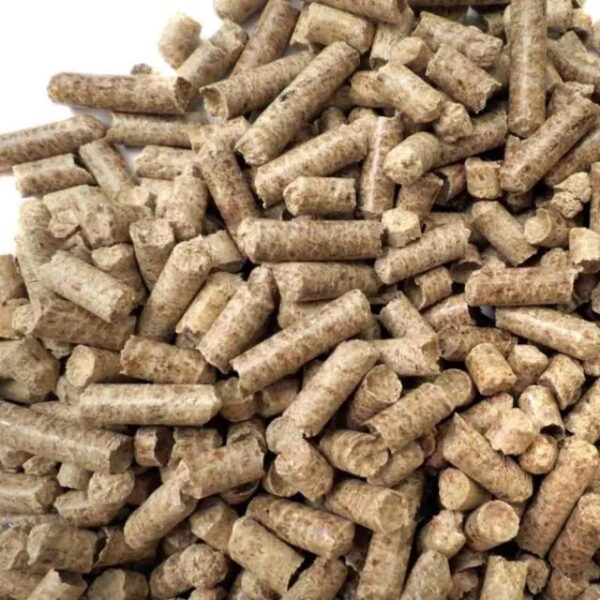 Pine Wood Pellet 15kg packing Bulk For Sale 6mm,8mm - Image 9