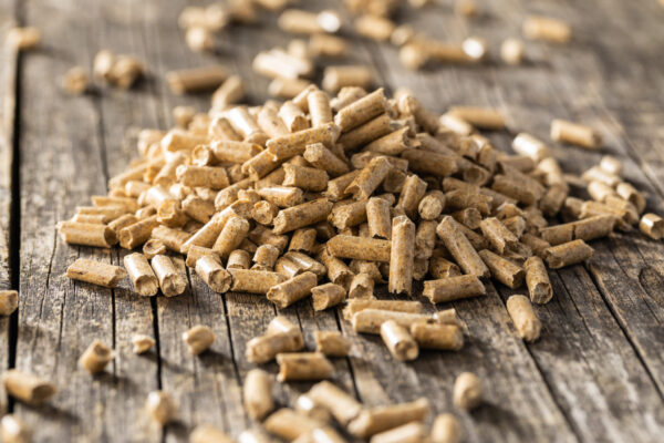 Pine Wood Pellet 15kg packing Bulk For Sale 6mm,8mm - Image 12