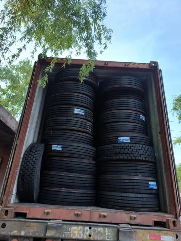 295 60R22.5 Premium Quality Truck Tires