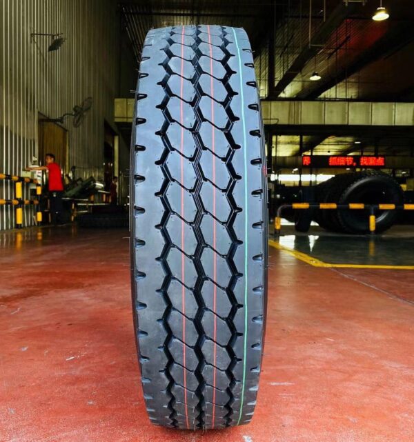 Truck Tires Hot Sale 385 65R22.5 With Low Price - Image 3