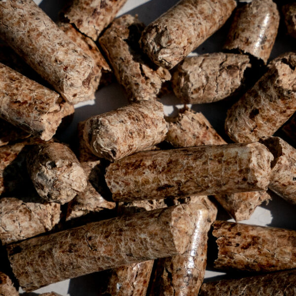 White Wood Pellet 6mm 8mm 15kg packing Wood Pellets For Sale - Image 9