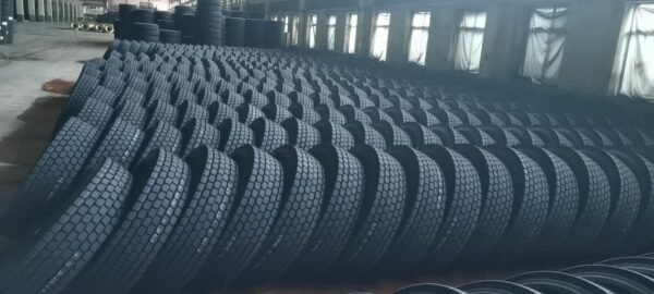 Truck Tires Hot Sale 385 65R22.5 With Low Price - Image 4